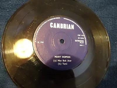 7 Vinyl - Mary Hopkin (eurovision) - Mae Bob Awr - Welsh Folk - Cambrian Records • £9.50