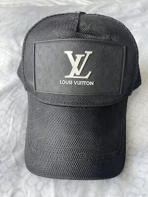 Louis Vuitton Black LV Men’s Hat Baseball Cap • $150