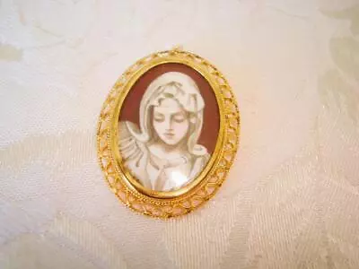 Vintage Gold Color 800 Madonna Virgin Mary Pin Brooch Pendant • $10