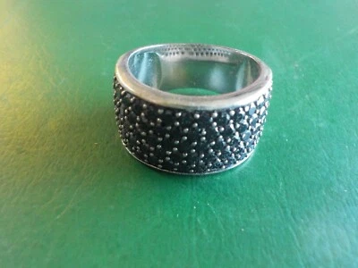 $8.99 • Buy Sterling Silver Tone Ring Size 7 With Black Colored Stones .925 Thailand (SE BX)