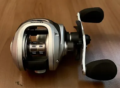 Quantum Throttle II 2 TH101SA Baitcast Fishing Reel - RIGHT HAND -NEW • $57.95