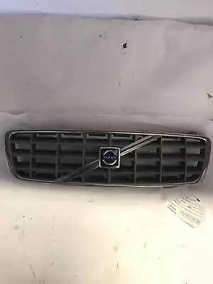 Grille VOLVO 70 SERIES 01 02 03 04 • $87.86