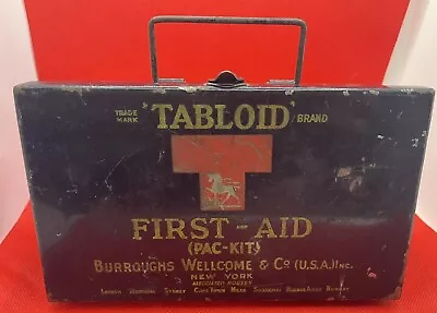 Vintage 1940s Metal Tabloid First Aid (Pac - Kit) Box And Contents • $55