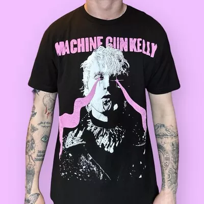 MGK Mainstream Sell Out Album Tour T Shirt Machine Gun Kelly Band Tee XL • $28