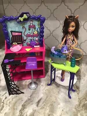 Monster High Clawsome Pet Salon & Clawdeen Wolf Doll SET Ghoul’s Beast Pet • $35