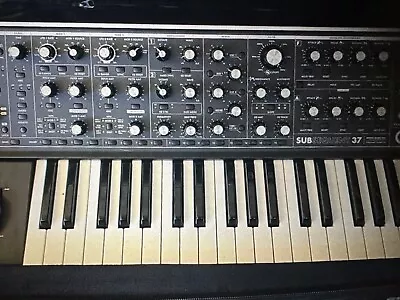 Moog Follow 37 Analog Synthesizer In MOOG Case • $1350