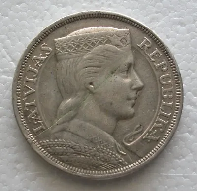 Latvia -solid Silver  5 Lati 1929 Km # 9 • $45