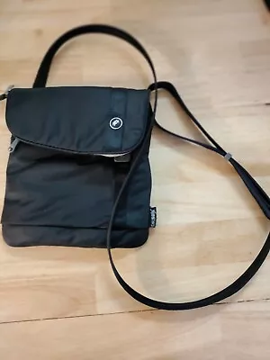 Pacsafe Citysafe 100 Exomesh Sling Purse Anti Theft Crossbody Shoulder Bag Black • $25