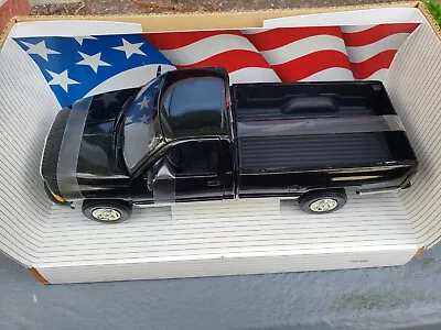 1995 Dodge Ram ERTL American Muscle 1/18  Scale  2500 SLT PU Truck Black NIB V10 • $28