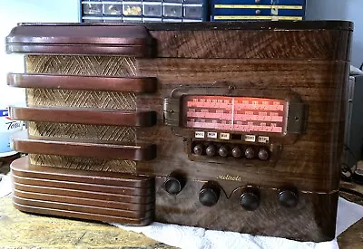 1939/40 Motorola Model 71-A AM/SW Table Radio Restored • $425