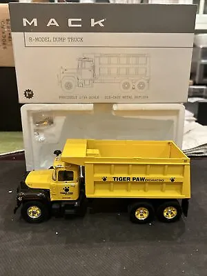 1st First Gear Mack Model L Dump Truck Tiger Paw Excavating 1/34 Scale 19-3269 • $89.95