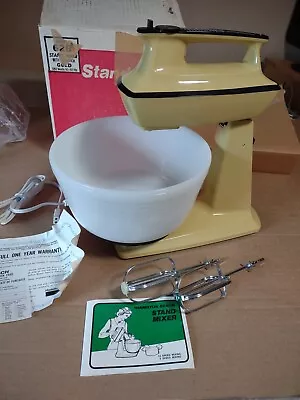 Hamilton Beach Stand Mixer 62B In Vintage Gold - NEW OPEN BOX • $39.99