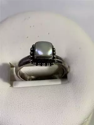 Sterling Silver And Mother Of Pearl Ring  Size 8 1/2 • $15.97