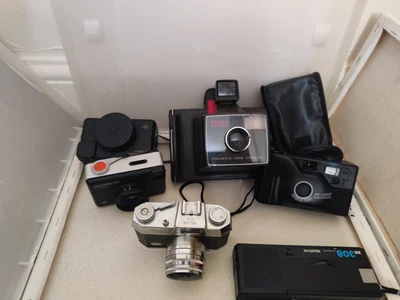 £25 • Buy Collection Of Old Cameras