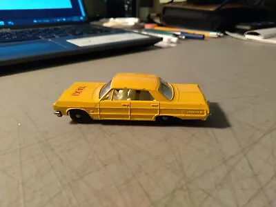 Lesney Matchbox #20 Chevrolet Impala Taxi Cab Yellow 1965 White Int         Bx#3 • $18.99