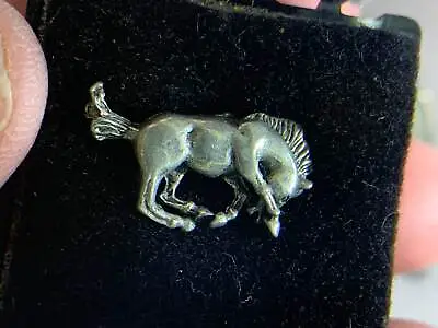 Mustang Horse NIB Tiny Vintage 724 Silver Tack Pin V-6291* • $24.99