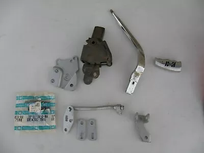 1973-75 CUTLASS 442 W-30 HURST/OLDS 4-SPEED SHIFTER PARTS USED W/ CONSOLE ONLY • $1299.99