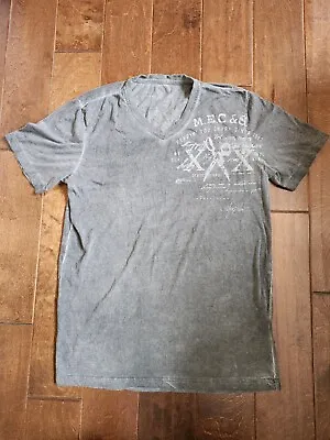 Marc Ecko Men's Gray Heather V-Neck Shirt - Size Small • $13.99