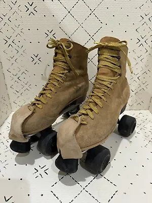 Vintage RIEDELL Jogger Suede Leather Roller Skates Sure Grip Size 9.! • $85