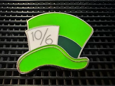 2017 Disney Pin Alice In Wonderland Icons Green Mad Hatter's Hat With 10/6 Card • $12.17