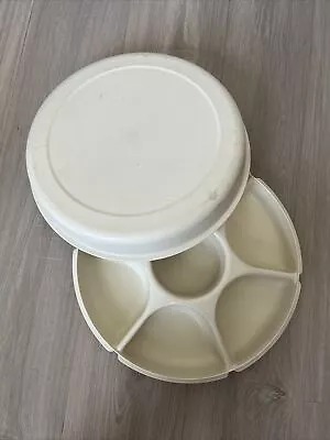 Vintage Tupperware Serving Center Tray Almond Veggie & Dip 1665 With Lid 1666 • $9.30