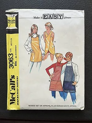 Amazing VTG 71 McCALLS 3063 Misses Set Of Aprons & Mans Apron PATTERN M/12-14 • $4.50