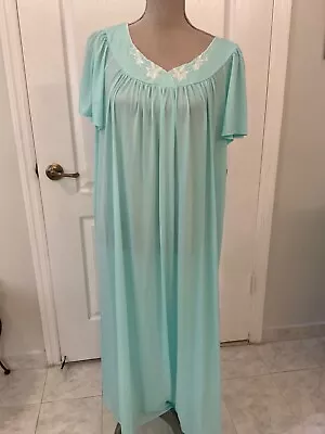 Miss Elaine Satin Long Nightgown Green Short Sleeves Size XL *NWT* • $24.99