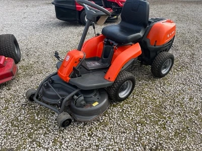 £2099 • Buy Husqvarna R112C Ride On Lawnmower