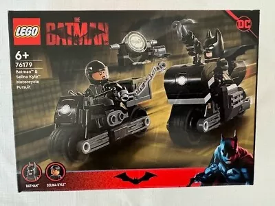 LEGO DC Comics Super Heroes: Batman & Selina Kyle Motorcycle Pursuit (76179) • $10