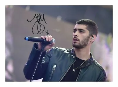 Zayn Malik Autograph Signed Pp Photo Poster • £6.89