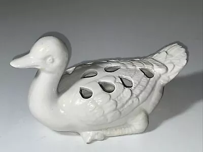 Mottahedeh Italy White Bird Flower Frog • $26