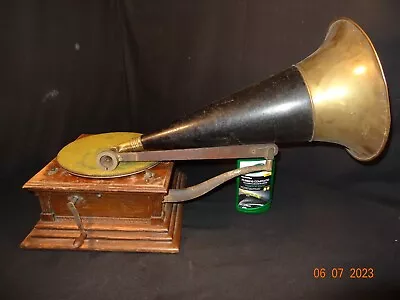 EARLY VICTOR Front Mount M? PHONOGRAPH W/ Eldridge Johnson CONCERT REPRODUCER • $795