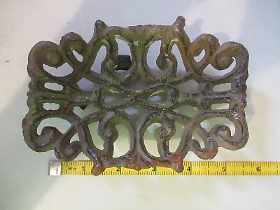 Vintage Cast Iron Soap Dish #1 • $14.99