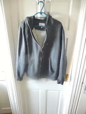 Hoody Jacket Size M • £0.99