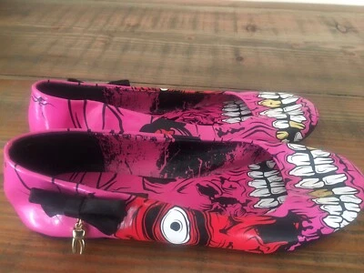 £10 • Buy Iron Fist Pink Zombie Size 4 Flats