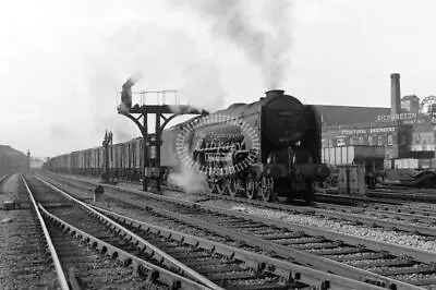 PHOTO BR British Railways Steam Locomotive Class A2 60512  At Darlington In 1959 • £9.99