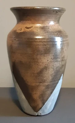 A Striking And Unusual Studio Pottery Vase - Signed • £6.99