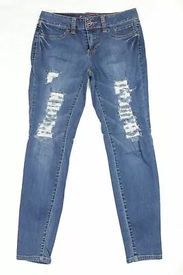 Elle Women's Jeans Distressed Skinny Size 6R • $9.99