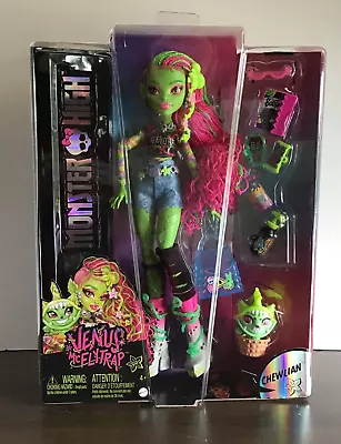 Mattel Monster High Venus McFlytrap Doll With Pet Chewlian NIB Ready To Ship • $31.99