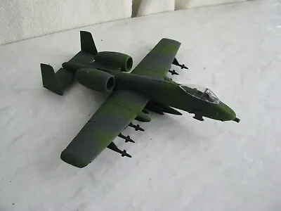 Model Airplane- 1/72-   A 10 Warthog • $19.99