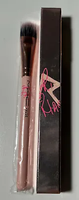 MAC RiRi Hearts MAC 282SE Duo Fiber Shader Brush New In Box • $25.59