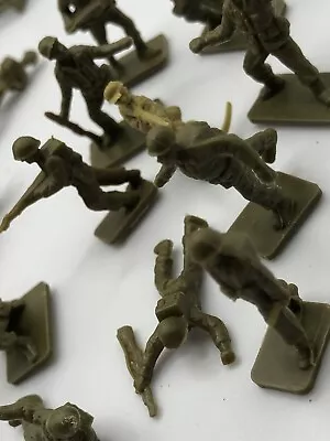 Lot Of 60+ Micro Miniature Army Toy Men Soldier Figurines Green • $7.99