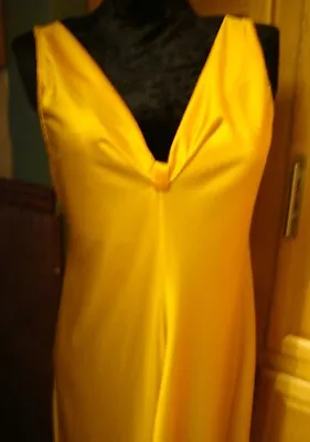Vintage Vanity Fair Sz M (10-12) Long Bright Yellow Silky Nylon Nightgown Excel • $19.99