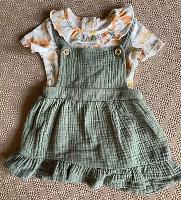 £2 • Buy Baby Girls Pretty Dress Outfit From Tu Age 0-3 Months Hardly Worn