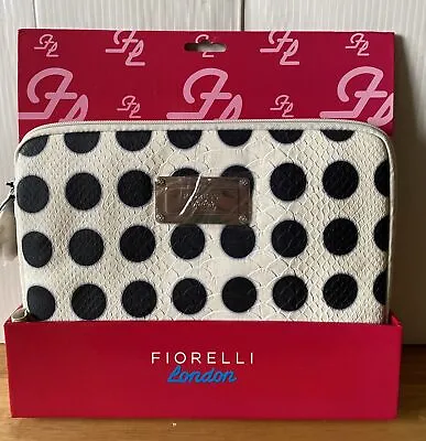 Fiorelli London Black & White Dot Zip Tablet/Ipad Faux Leather Case/Sleeve/Bag • £15