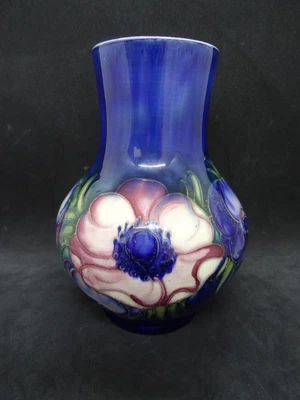 £160 • Buy Early Walter Moorcroft Vase, Anemone Pattern, 7  Tall, 1947-53