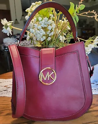 MICHAEL KORS LILLIE Maroon Dark Red Medium Messenger Crossbody BEAUTIFUL COND!!! • $62.99