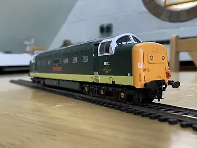 00 Gauge Bachmann Class 55 Deltic 55 002 • £150