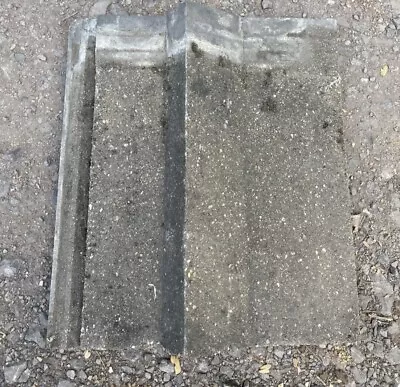 £2.50 • Buy Redland Delta Concrete Roof Tiles