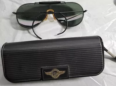 Vintage Bausch & Lomb Black Wings Aviator Sunglasses W Original Case 1980s • $19.99